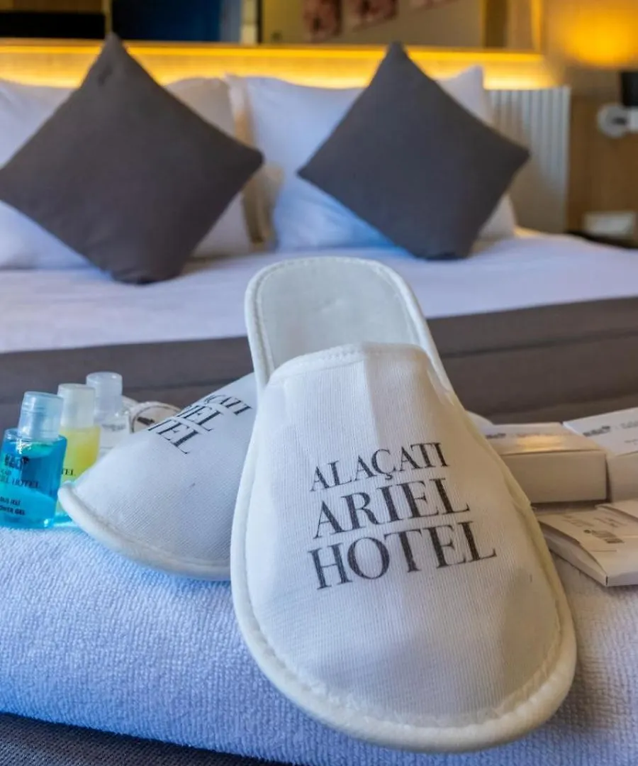 Ariel Plus Alacati Çeşme 3*,