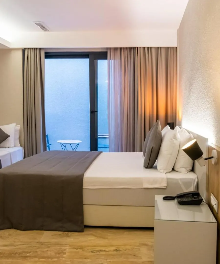 Ariel Plus Alacati Cesme